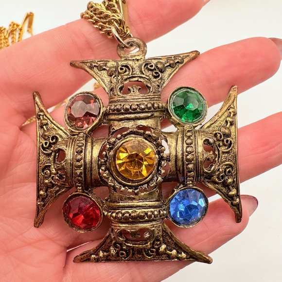 Jewelry - Vintage Gold Tone Multi Color Rhinestone Maltese Cross Pendant Necklace